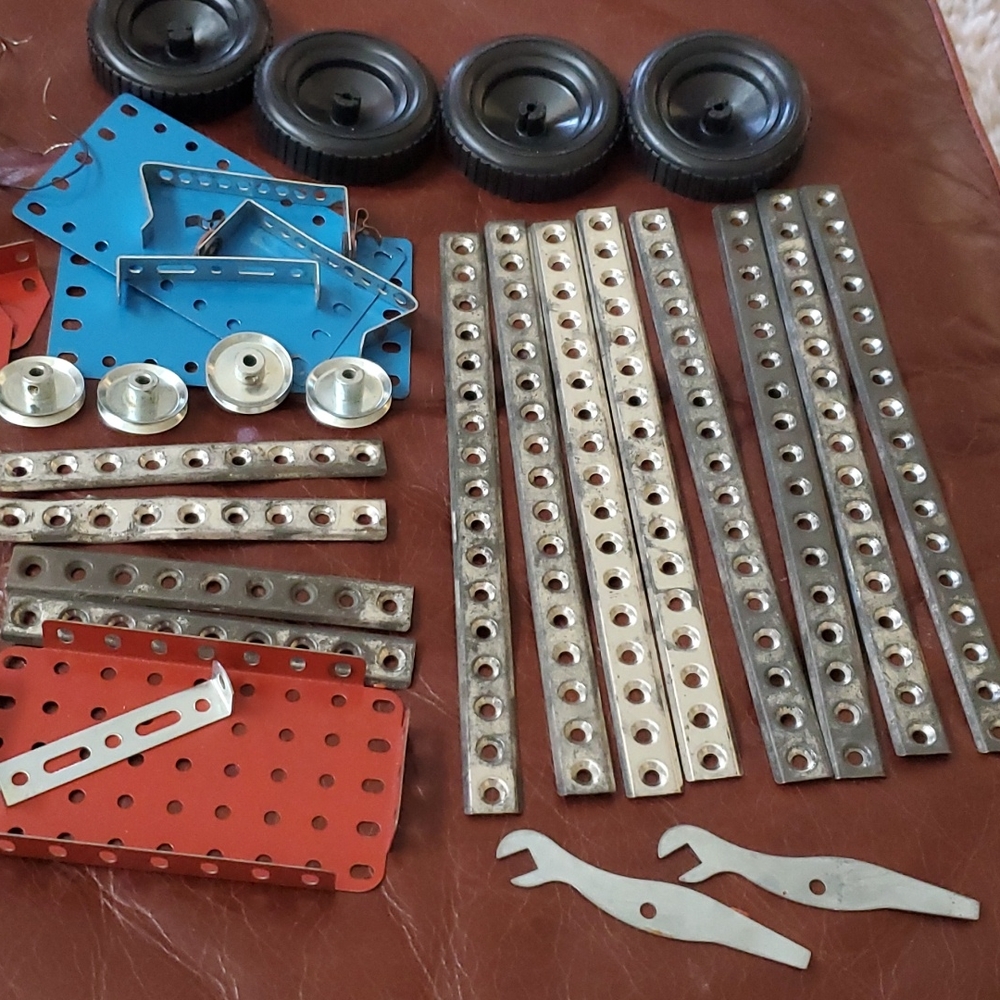 COPY - Erector Vintage building set